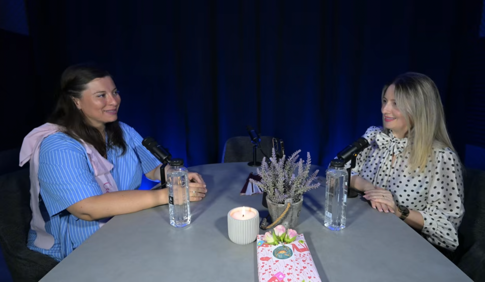Buzău Book Club: cum poate lectura să reconecteze o comunitate | Ioana Laura Ticea la podcast ibuzau.ro cu Oana Rotaru